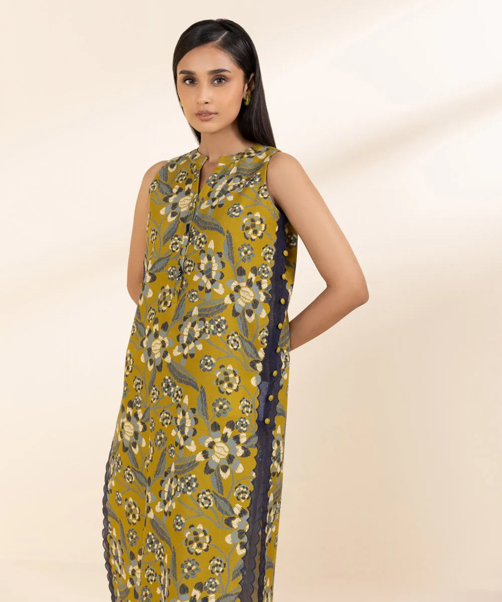 2 Piece Printed Khaddar Suit