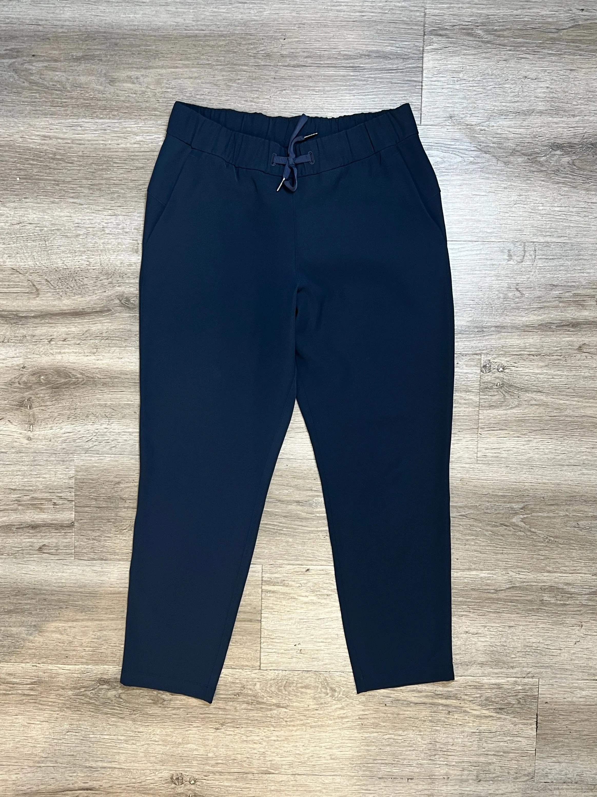 Athletic Pants By Lululemon  Size: M