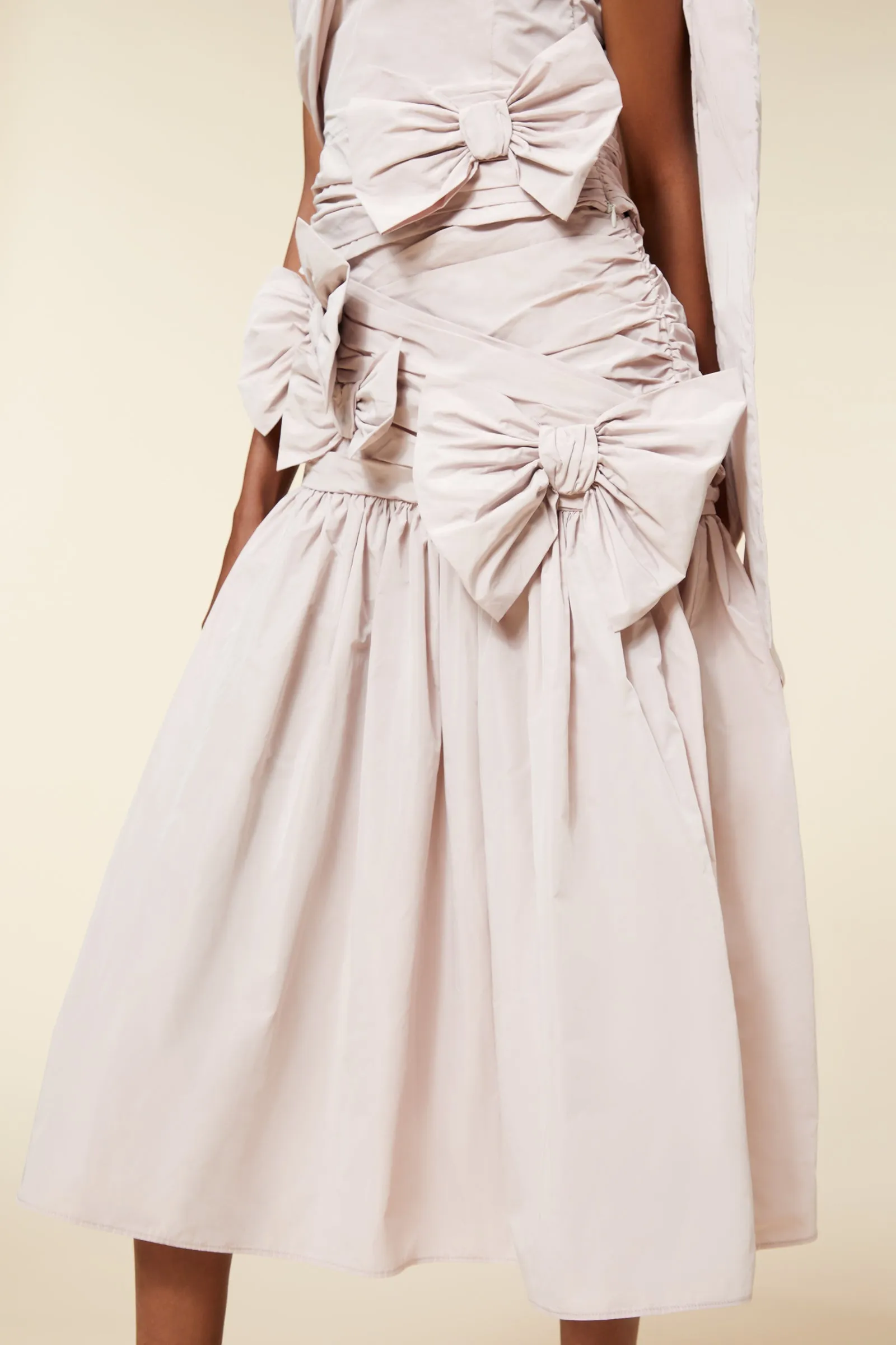 BOW DRAPE SKIRT