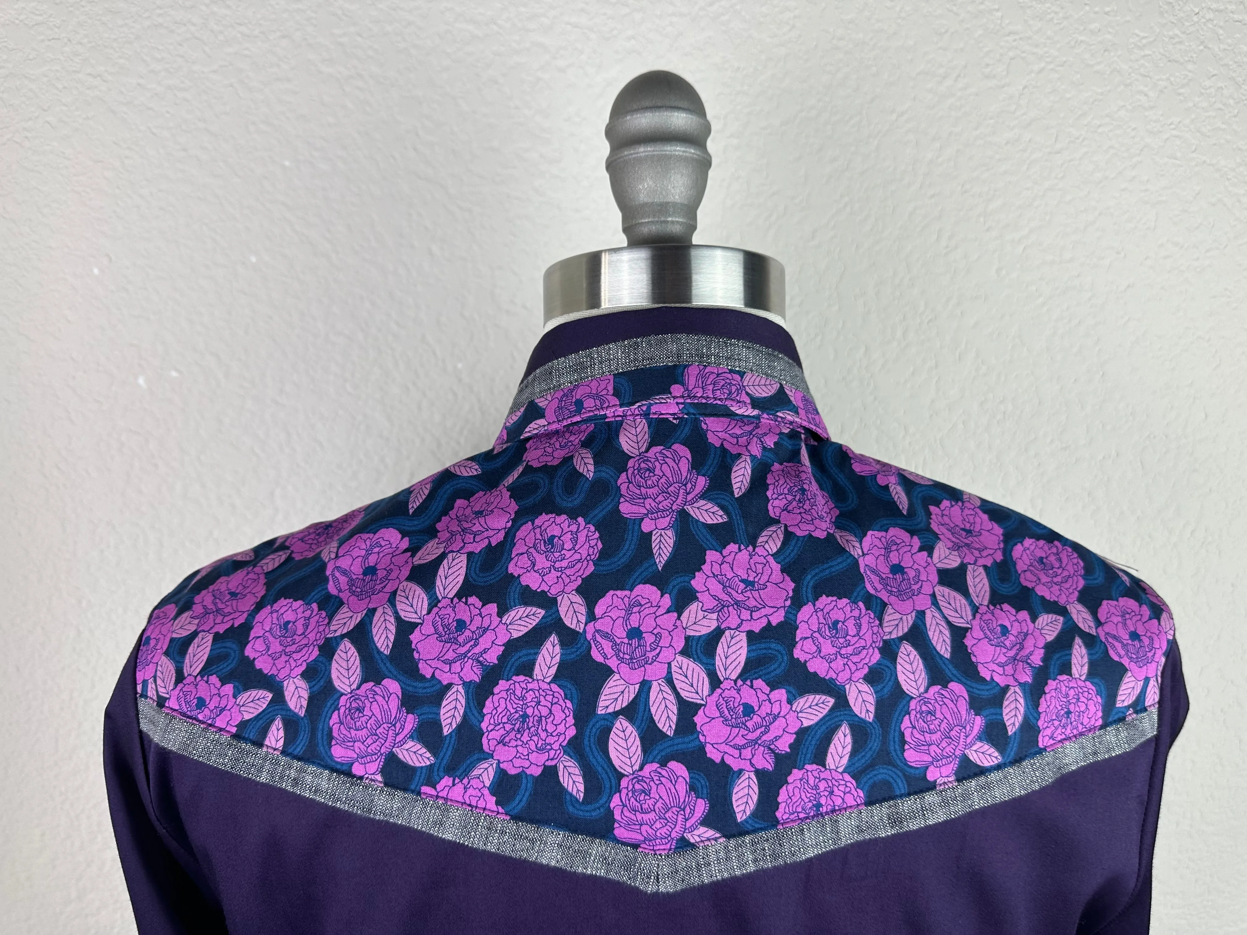CR Ranch Pro Eggplant Stretch Cotton Sateen with Floral