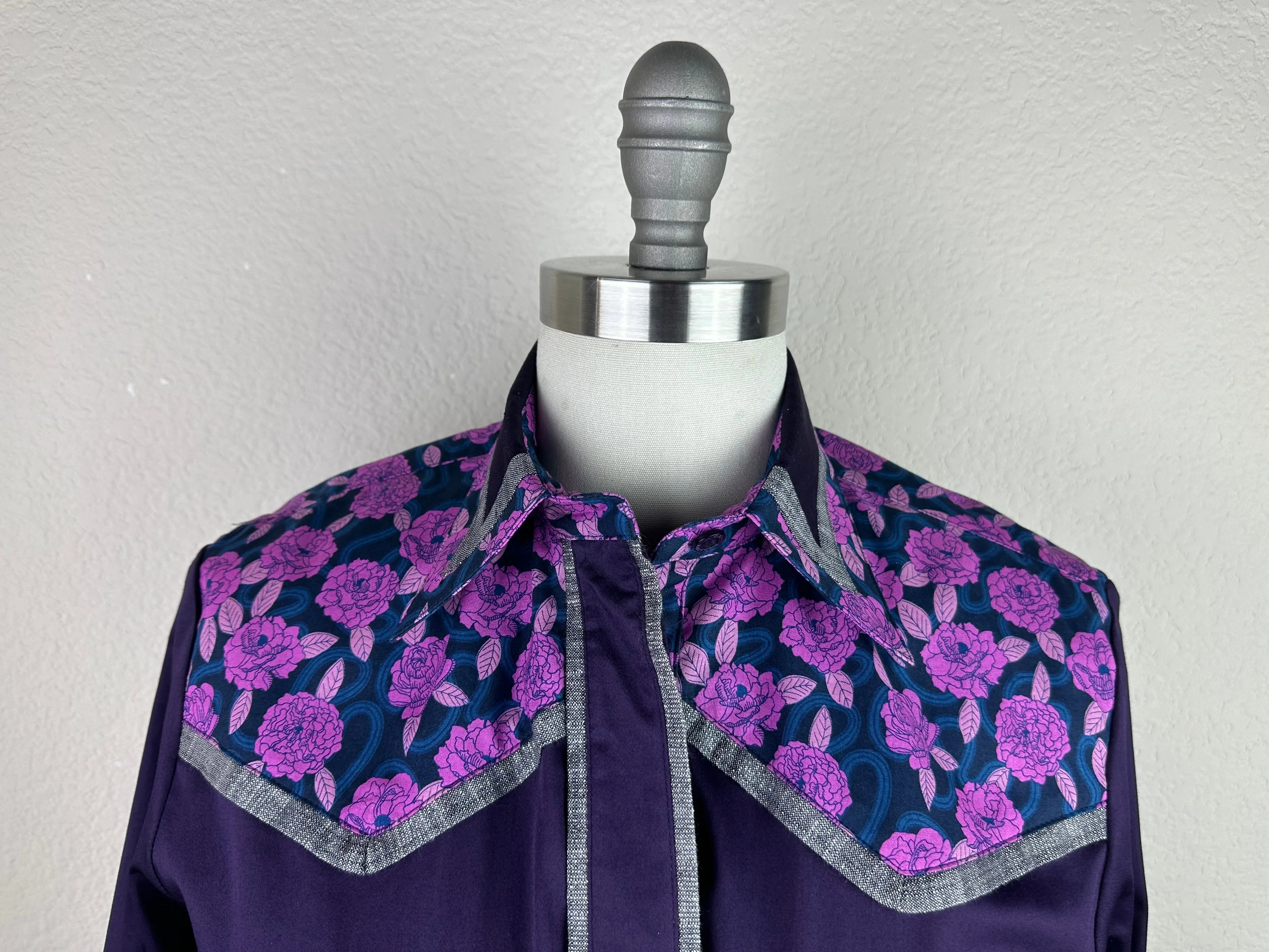 CR Ranch Pro Eggplant Stretch Cotton Sateen with Floral