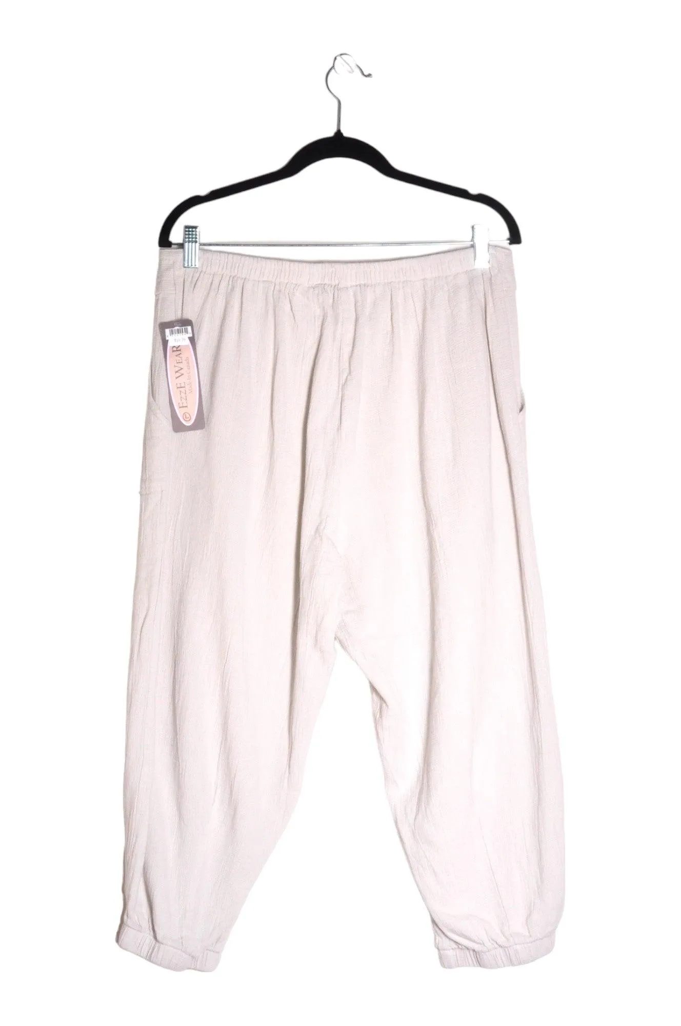 EZZE WEAR Women Capri Pants Regular fit in White - L