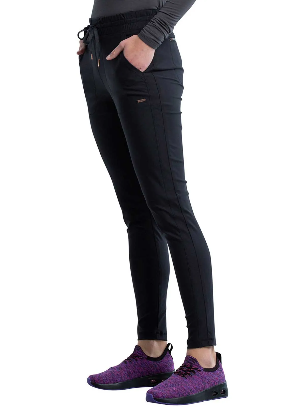 Form - Women's Mid Rise Tapered Leg Drawstring Pant