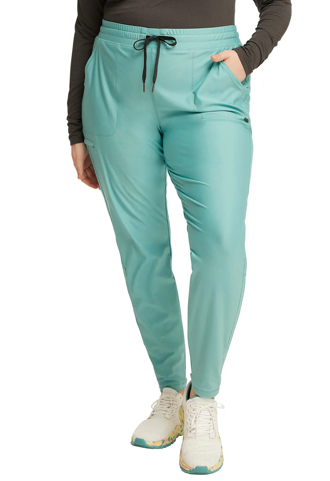 Form - Women's Mid Rise Tapered Leg Drawstring Pant