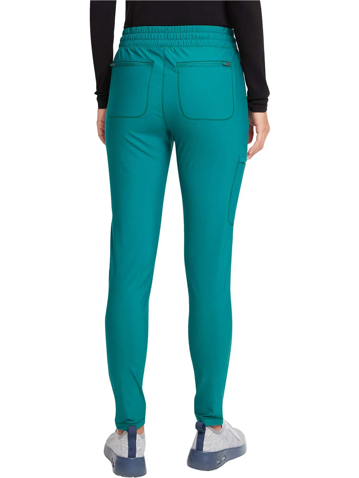 Form - Women's Mid Rise Tapered Leg Drawstring Pant