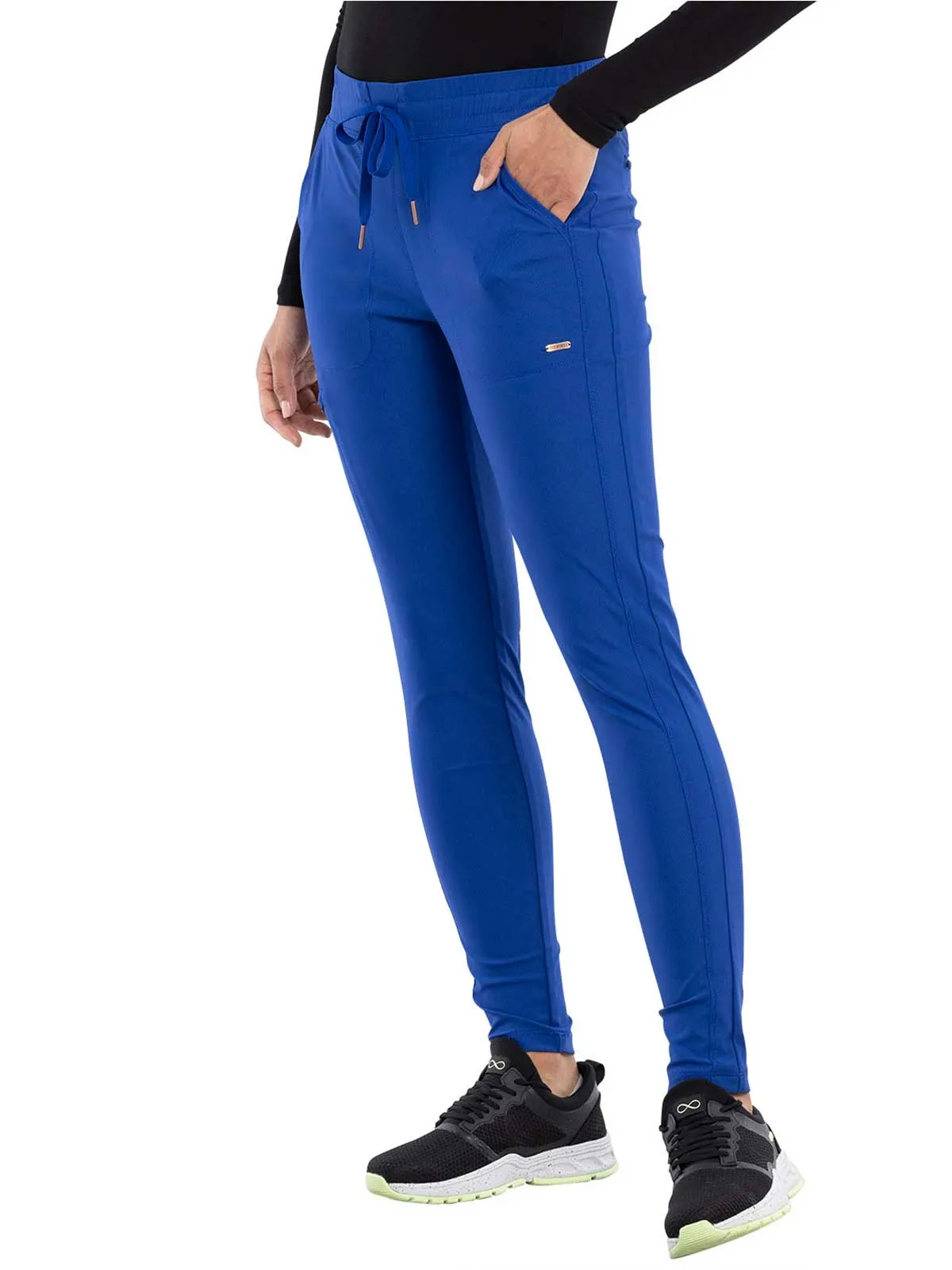 Form - Women's Mid Rise Tapered Leg Drawstring Pant