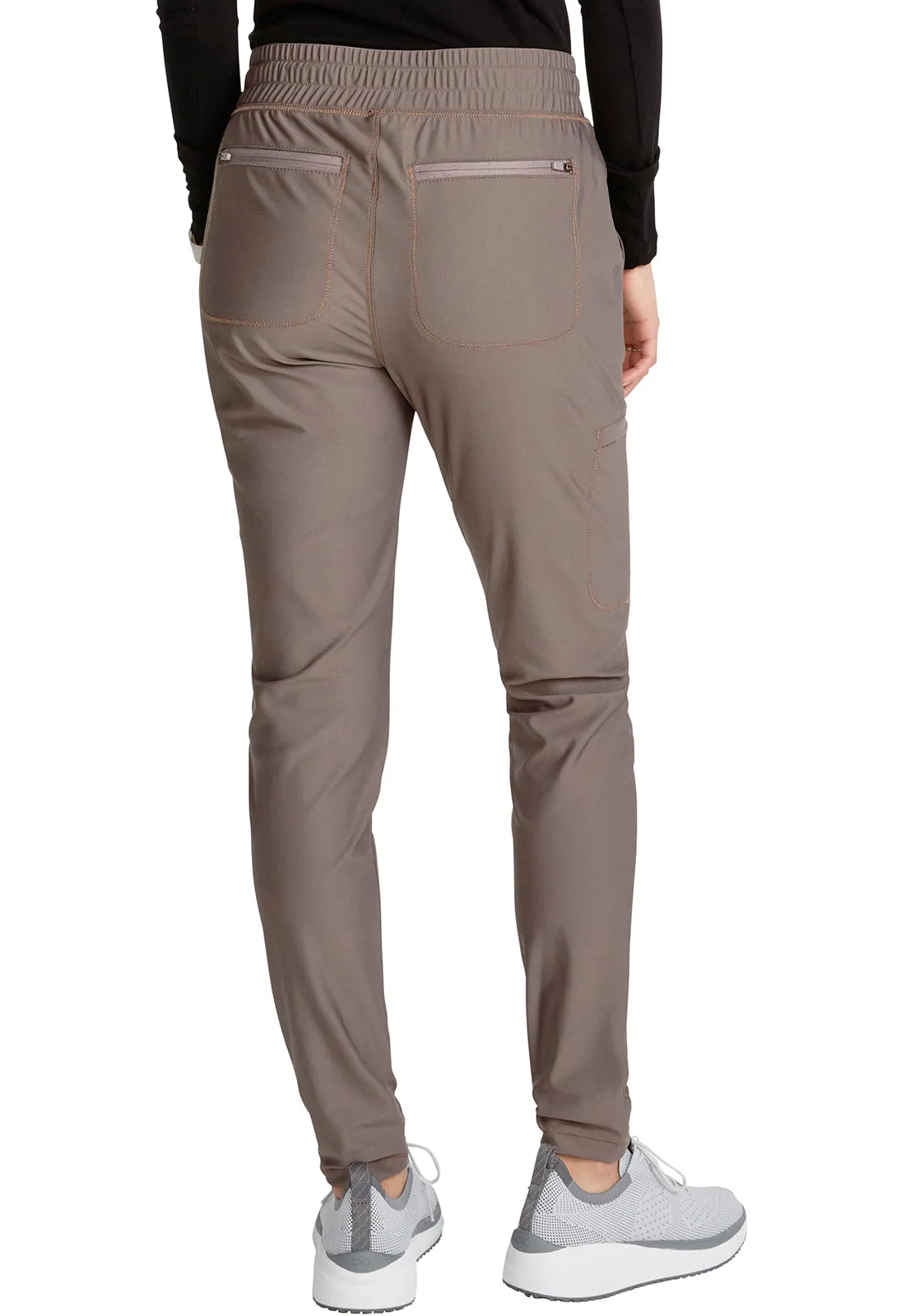 Form - Women's Mid Rise Tapered Leg Drawstring Pant
