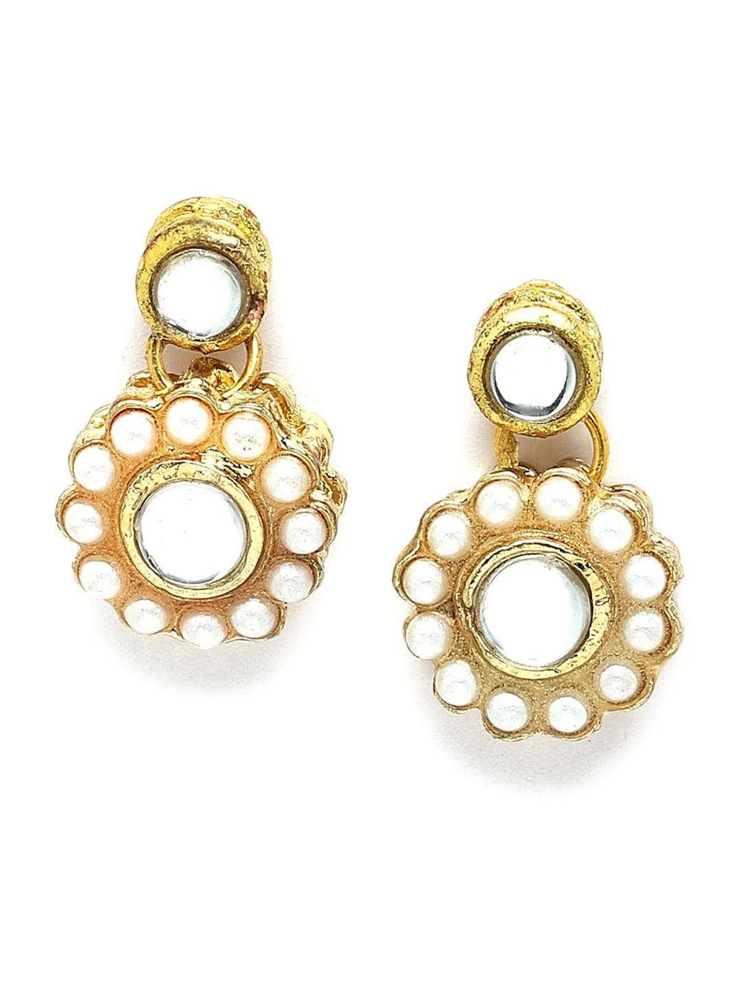 Gold-Plated White Kundan-Studded Beaded Jewellery Set