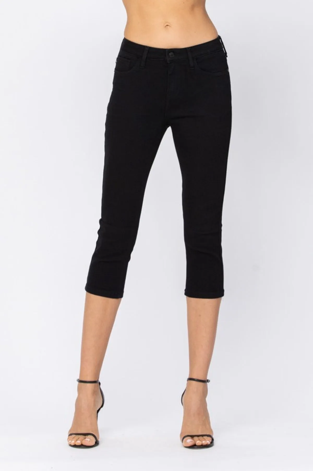 Judy Blue Mid Rise Black Skinny Denim Capri