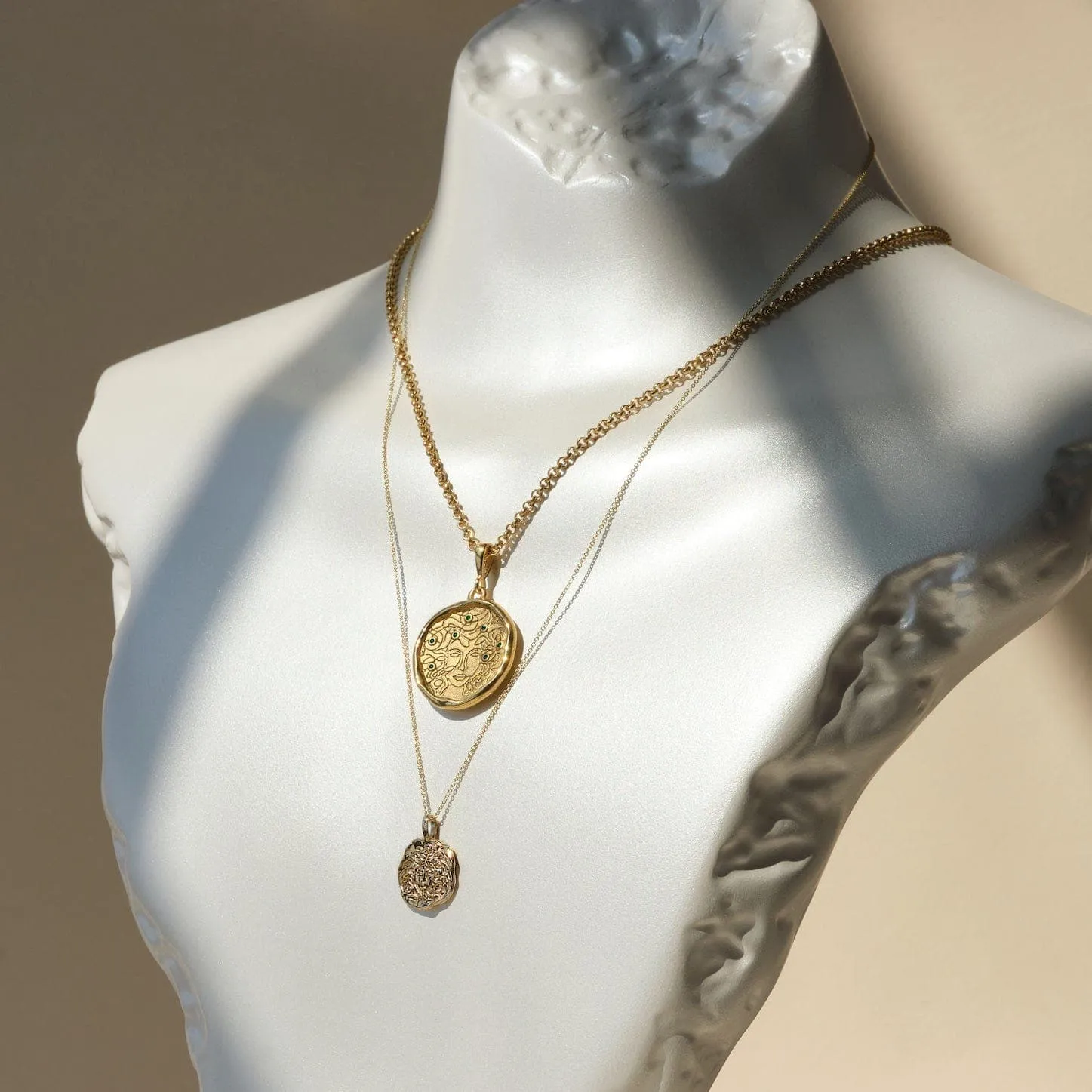Medusa Molten Mini Medallion