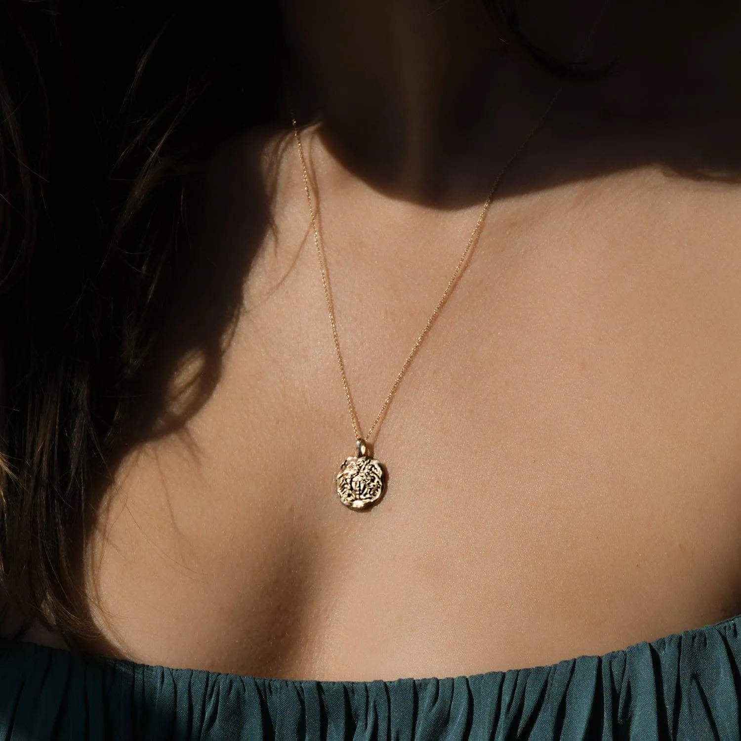 Medusa Molten Mini Medallion