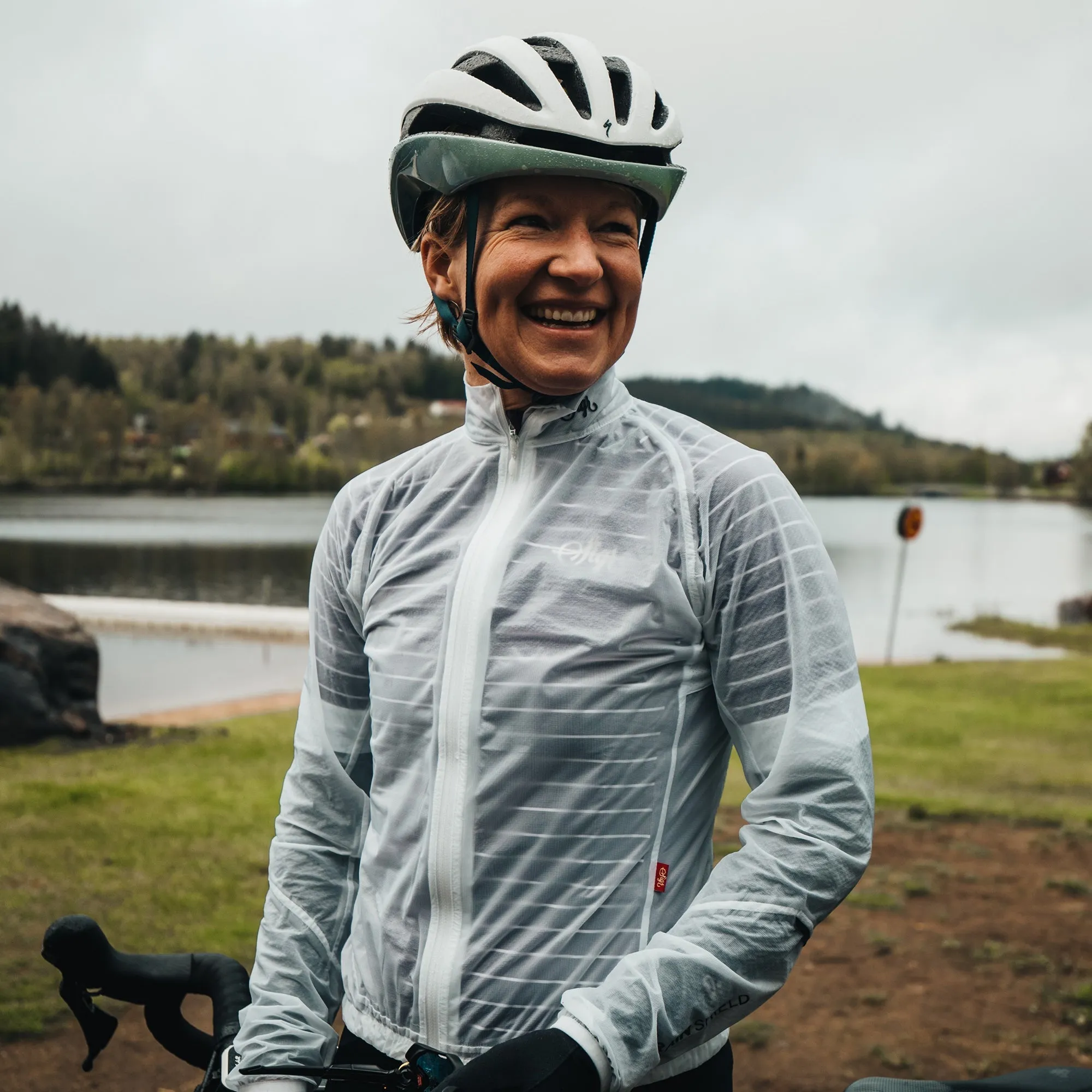 Nckrosleden Women's Translucent Ultra-Lightweight Cycling Wind/Rain Jacket