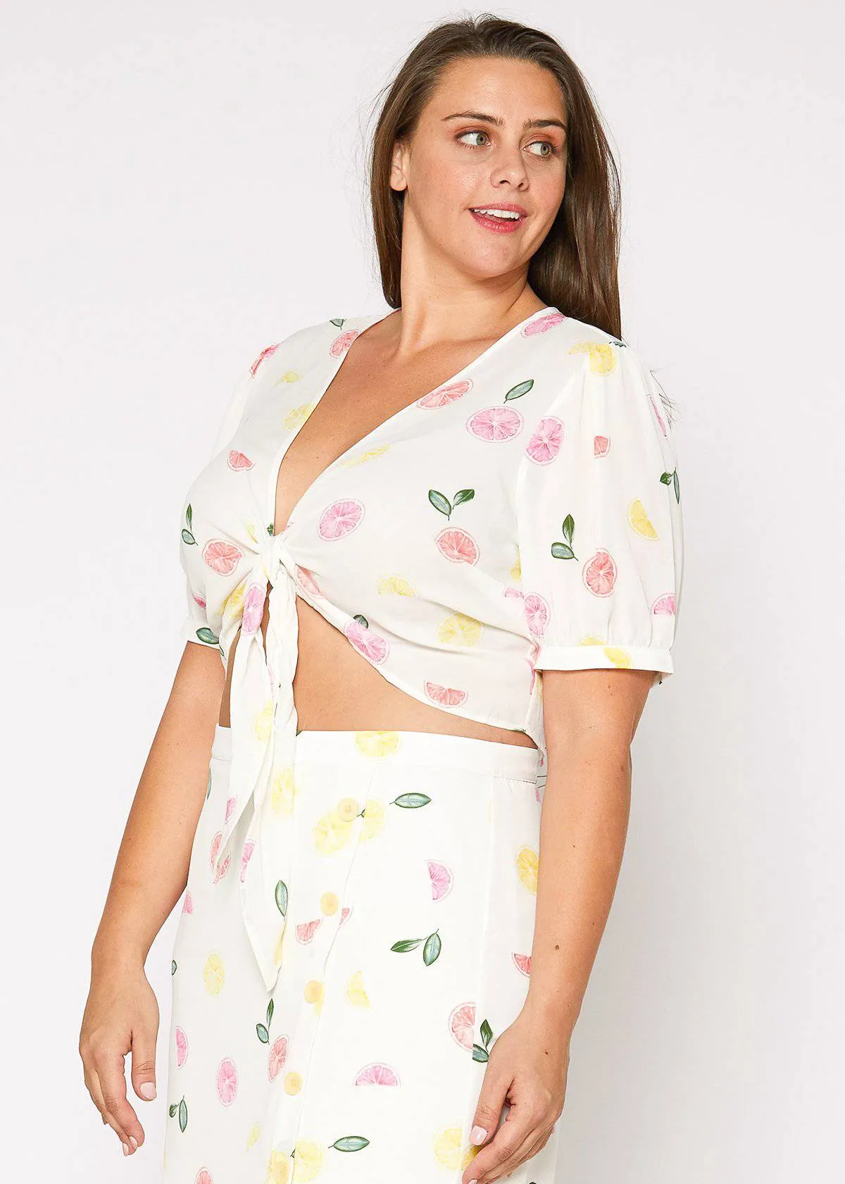 Plus Size Tie Hem Open Front Blouse in Fruit Punch