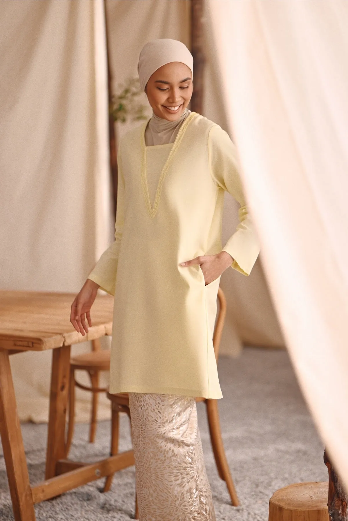 The Bayu Women Jacquard Skirt - Spring Sand