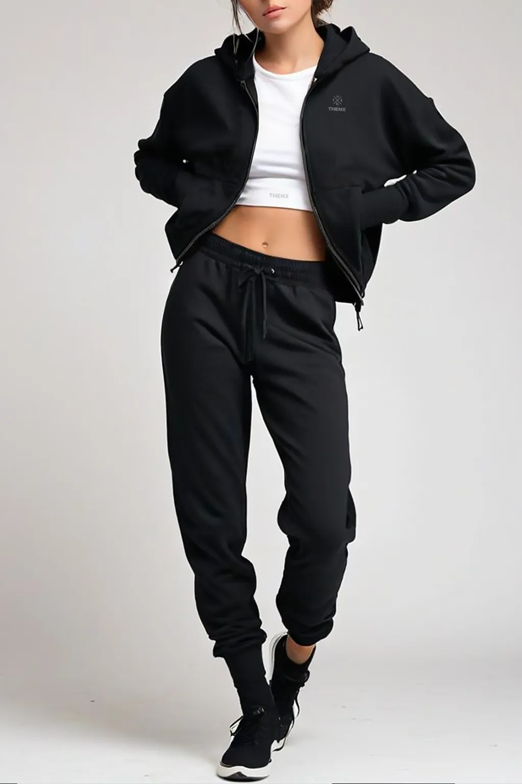 Thenx Cropped Hoodie - Black