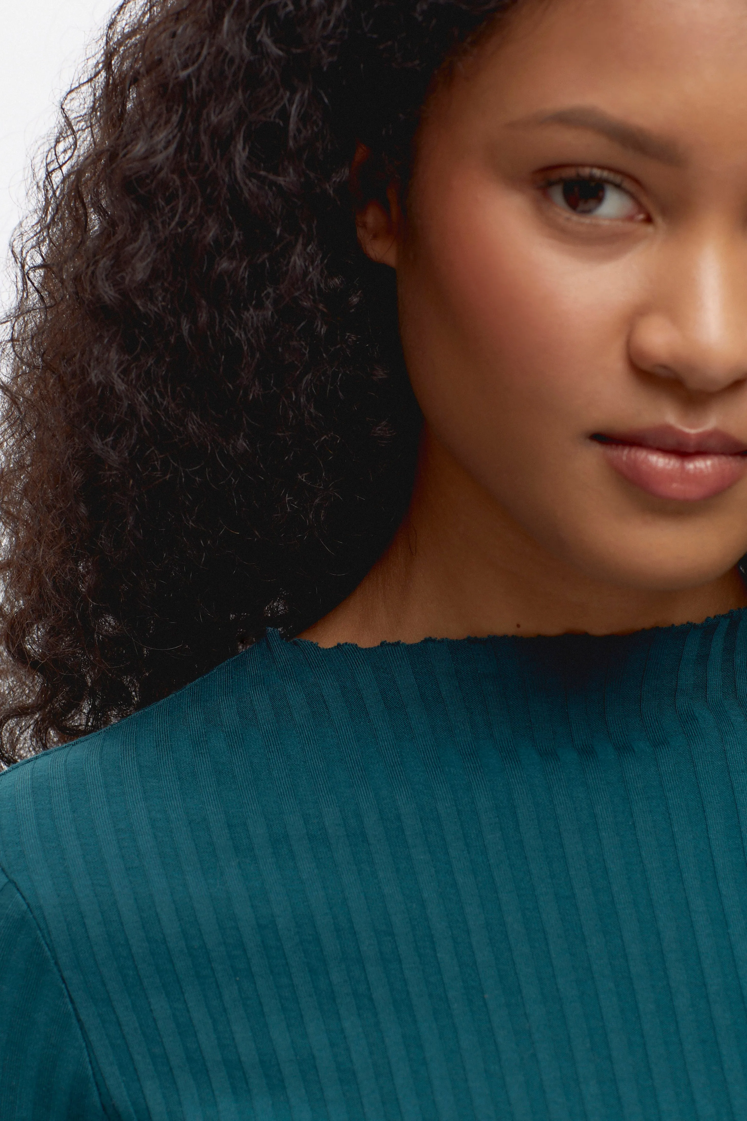 Women's Nile Rib Longsleeve in Dark Teal